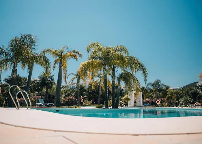 Frontline Golf Groundfloor Lagoon & - Ehhouse * إِستيبونا