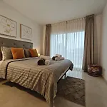 Frontline Golf Groundfloor Lagoon & - Ehhouse *