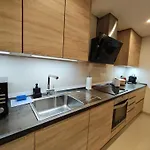 Frontline Golf Groundfloor Lagoon & - Ehhouse Apartment *