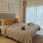 Frontline Golf Groundfloor Lagoon & - Ehhouse *