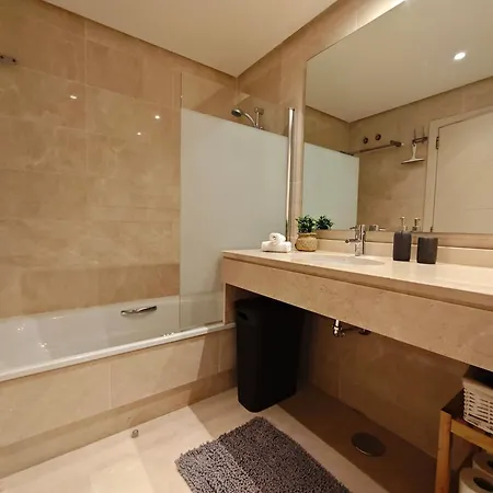 Frontline Golf Groundfloor Lagoon & - Ehhouse *